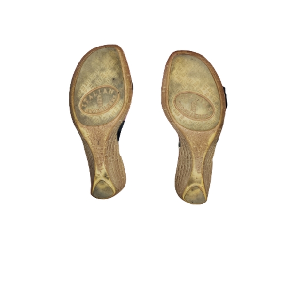 EEEE by Italian Shoemakers Slip On Wedge Sandals Size 8.5 - Picture 4 of 6